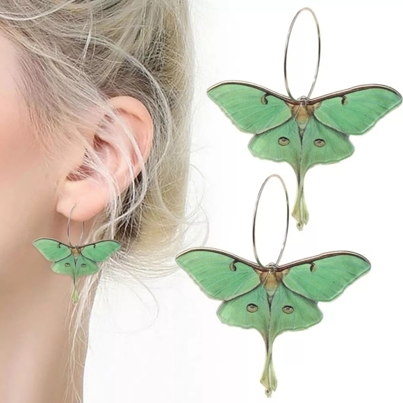 Jewelry - Butterfly Moth Hot Sexy Earring